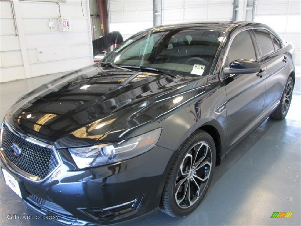2015 Taurus SHO AWD - Tuxedo Black Metallic / Charcoal Black photo #3