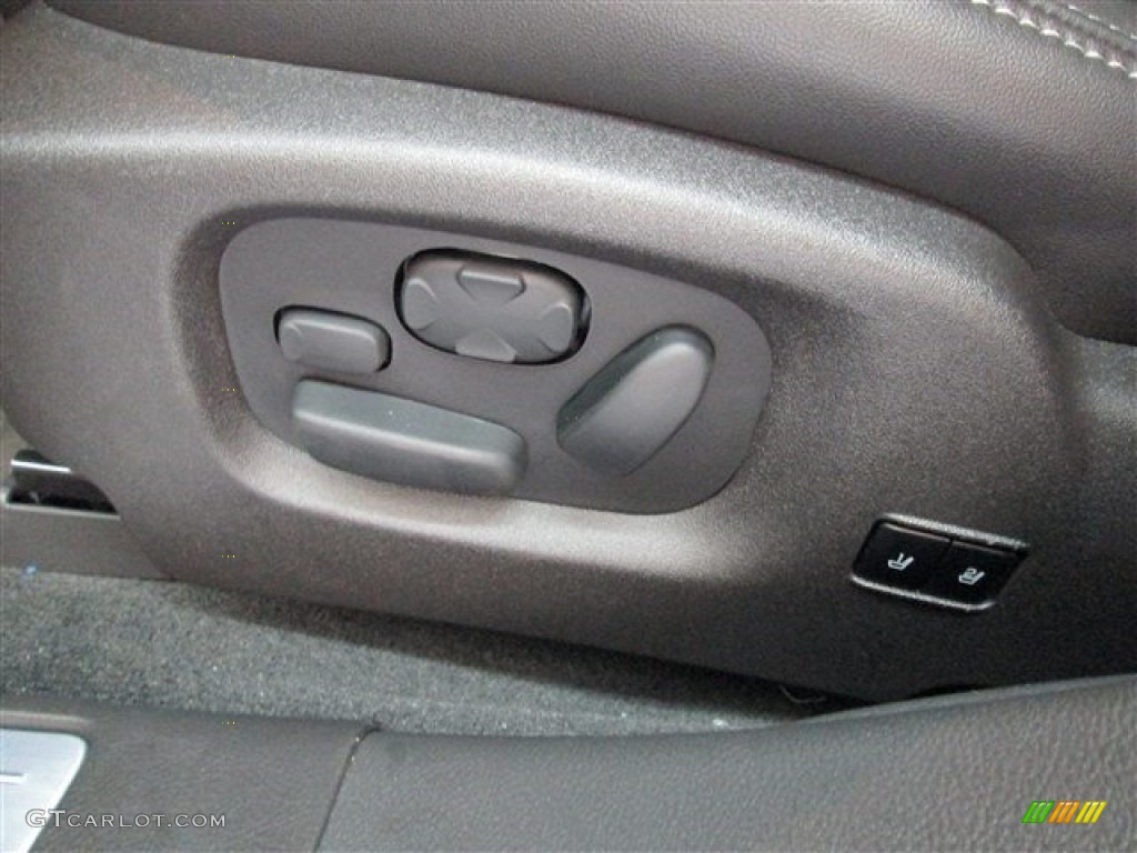 2015 Taurus SHO AWD - Tuxedo Black Metallic / Charcoal Black photo #18