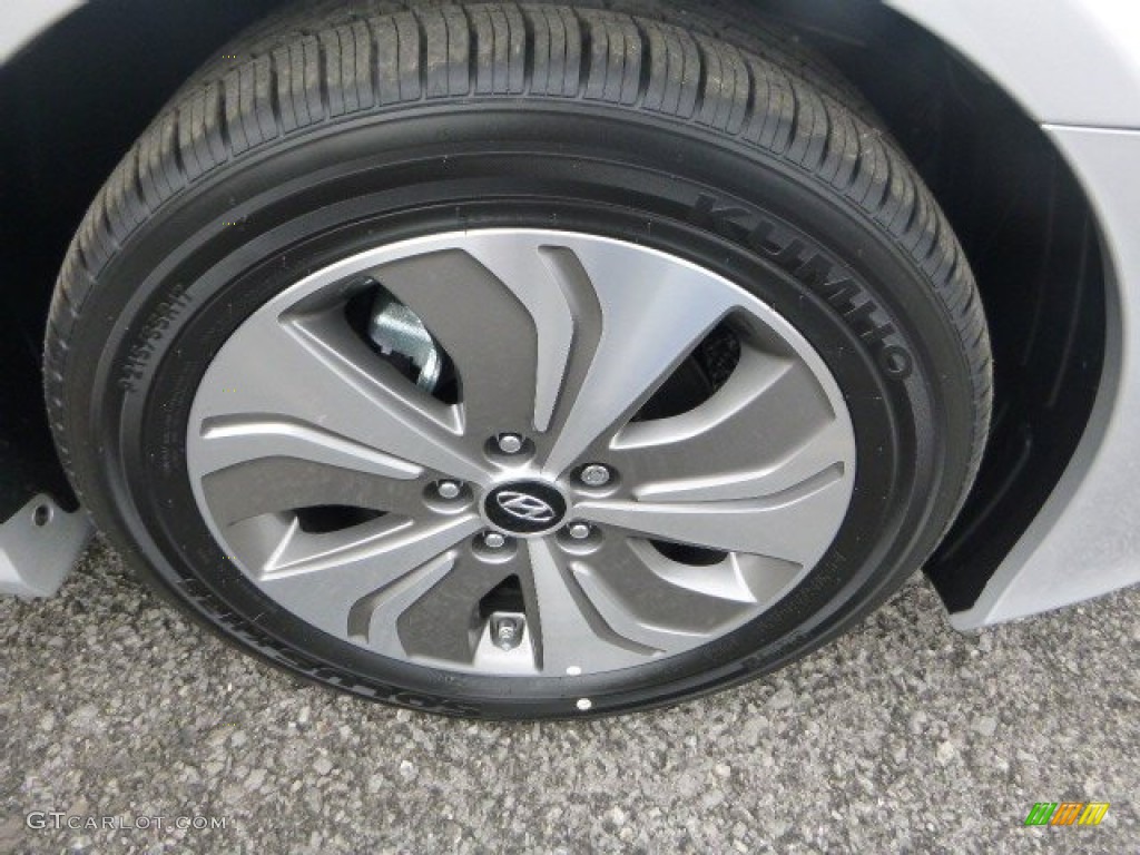 2015 Hyundai Sonata Hybrid Limited Wheel Photos