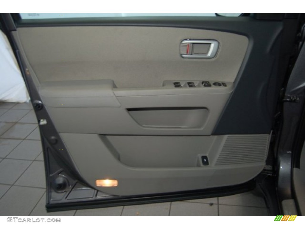 2015 Pilot LX - Modern Steel Metallic / Gray photo #9