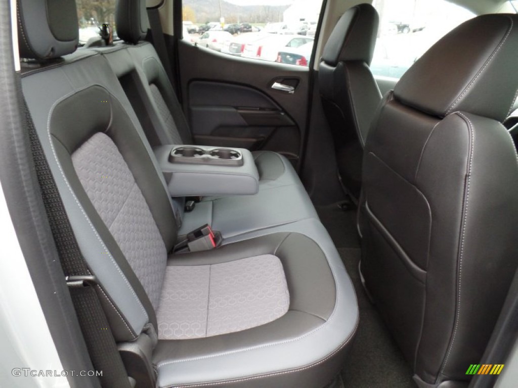 2015 Chevrolet Colorado Z71 Crew Cab 4WD Rear Seat Photos