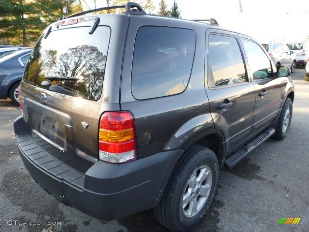 2006 Escape XLT V6 4WD - Dark Shadow Grey Metallic / Medium/Dark Flint photo #2