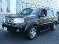 Formal Black - Pilot Touring 4WD Photo No. 1