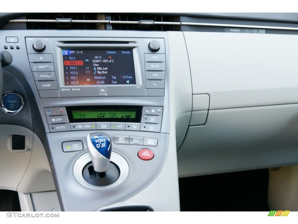 2015 Toyota Prius Four Hybrid Controls Photo #98795673