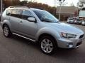 2011 Cool Silver Metallic Mitsubishi Outlander SE AWD  photo #6