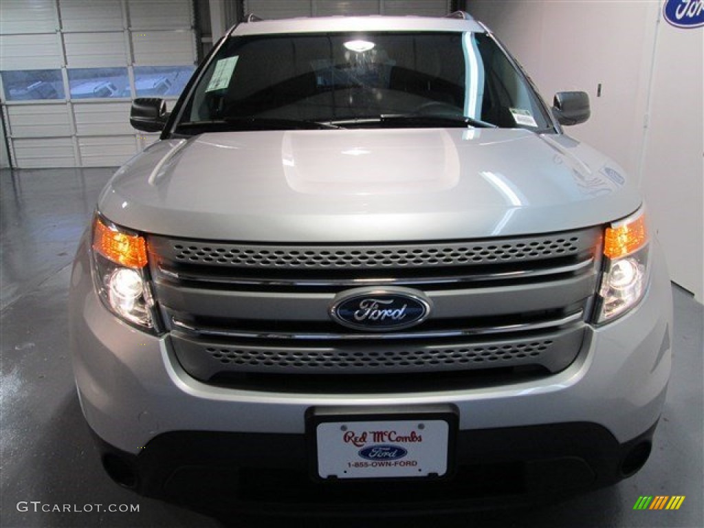 2015 Explorer FWD - Ingot Silver / Medium Light Stone photo #2