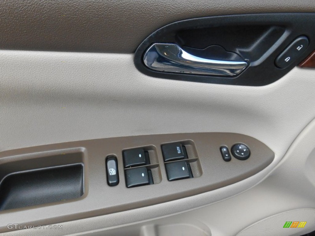 2007 Chevrolet Impala LS Controls Photos