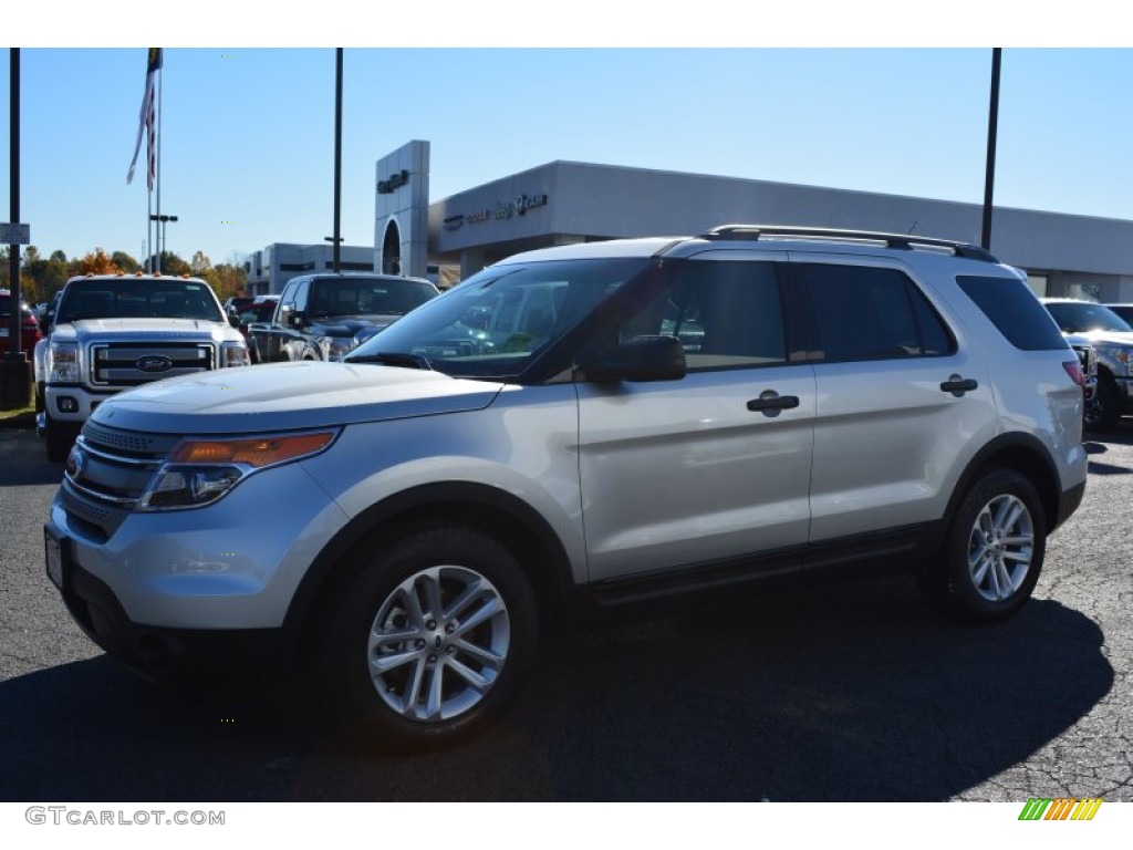 2015 Explorer FWD - Ingot Silver / Medium Light Stone photo #3