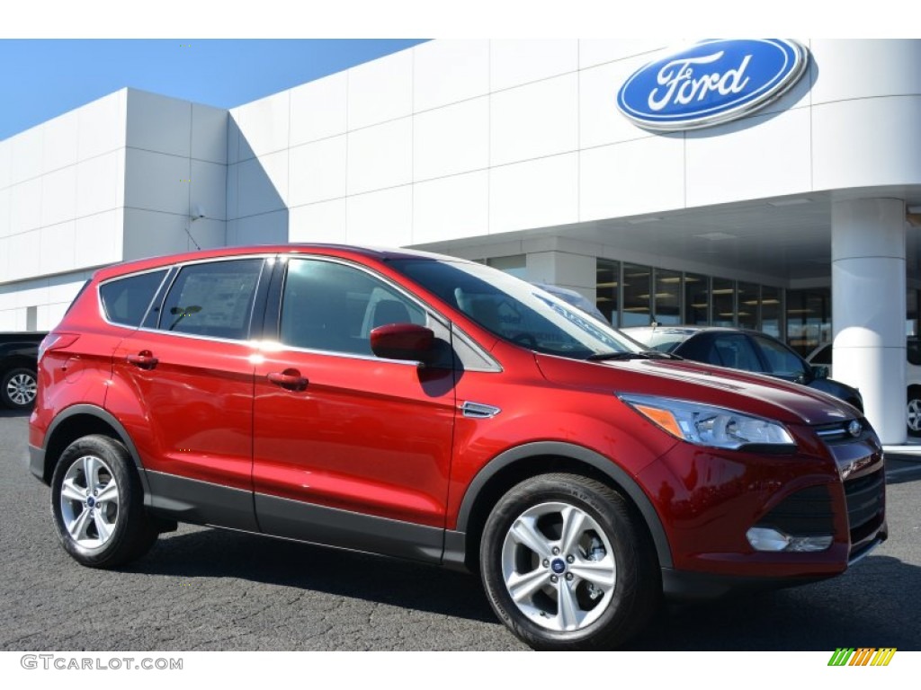 2015 Escape SE - Ruby Red Metallic / Charcoal Black photo #1