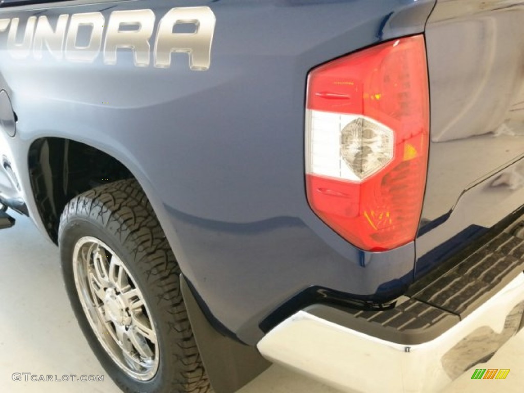 2015 Tundra SR5 Double Cab - Blue Ribbon Metallic / Graphite photo #7