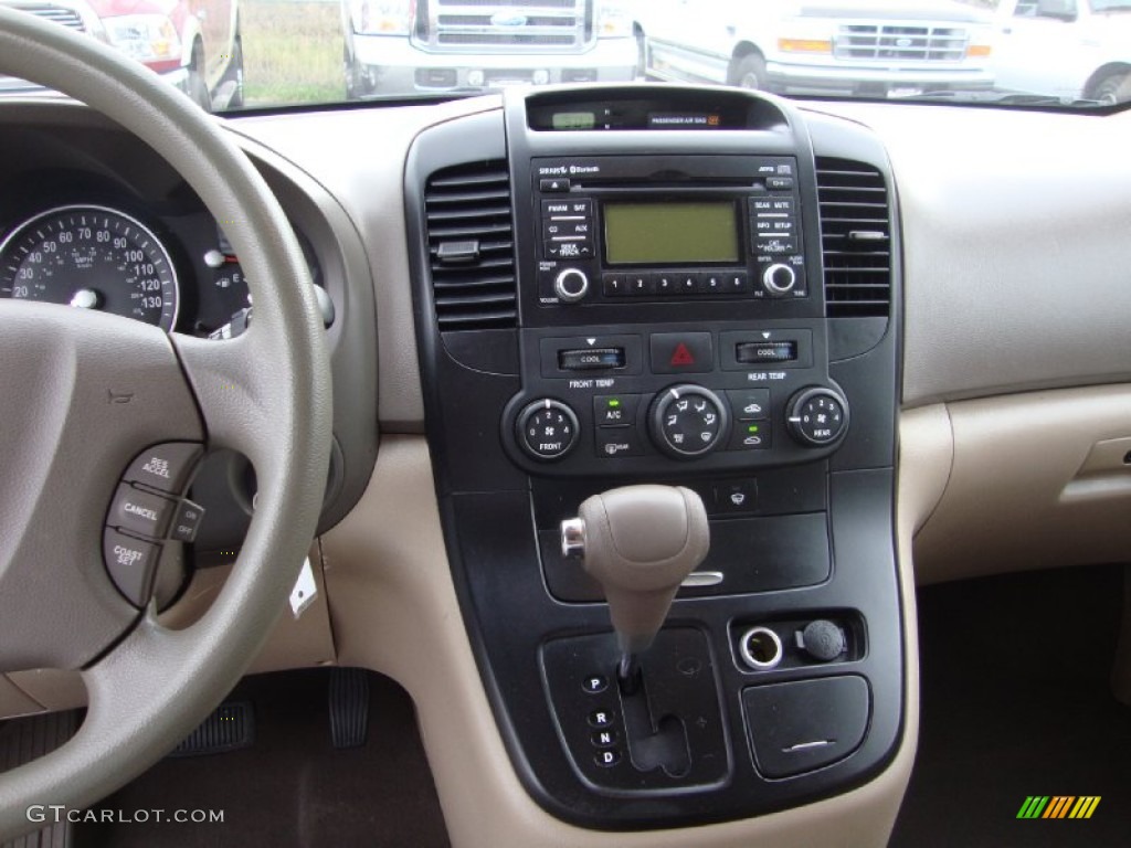 2011 Sedona LX - Cashmere Beige / Beige photo #14