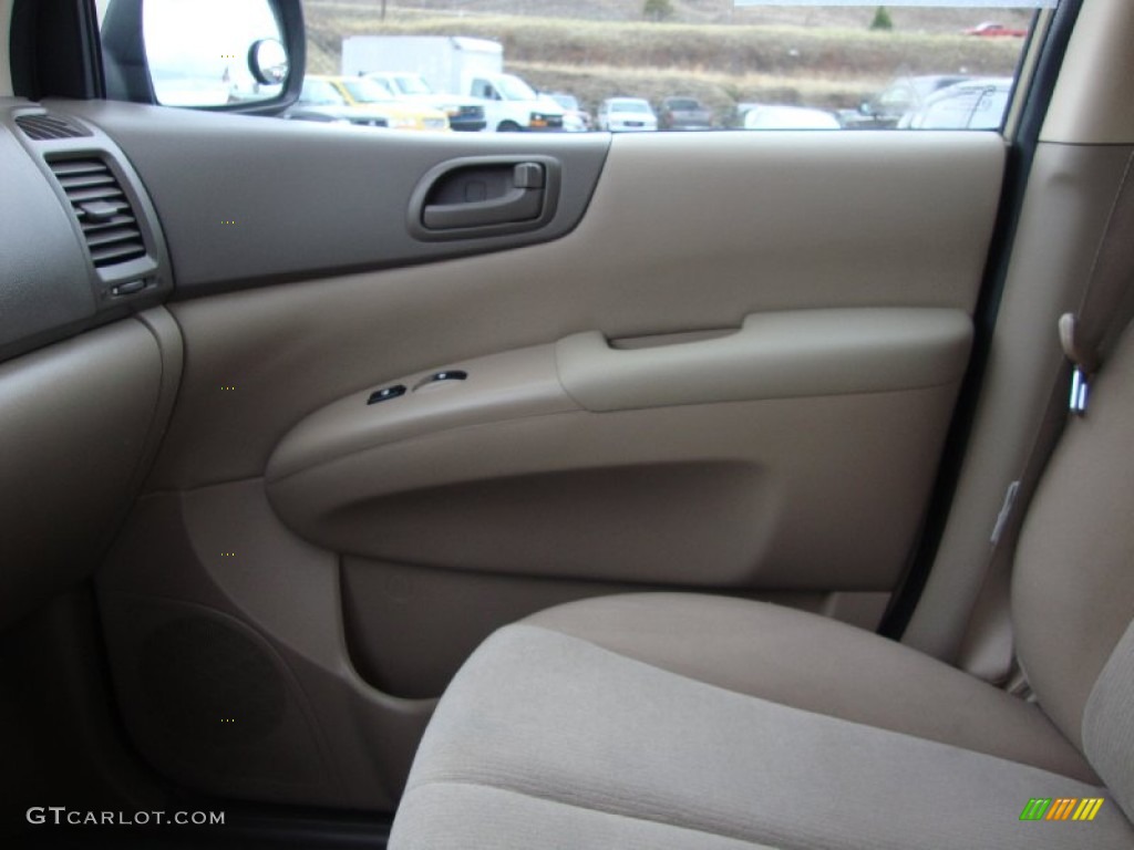 2011 Sedona LX - Cashmere Beige / Beige photo #16