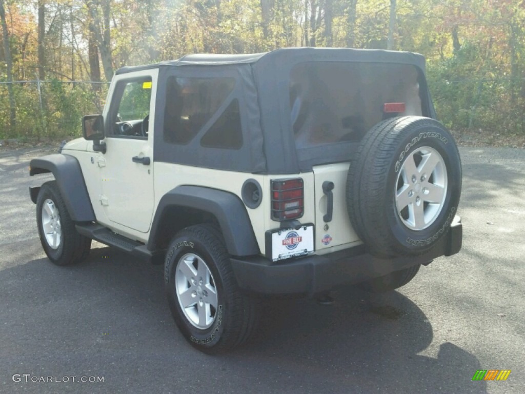 2011 Wrangler Sport 4x4 - Sahara Tan / Black photo #11