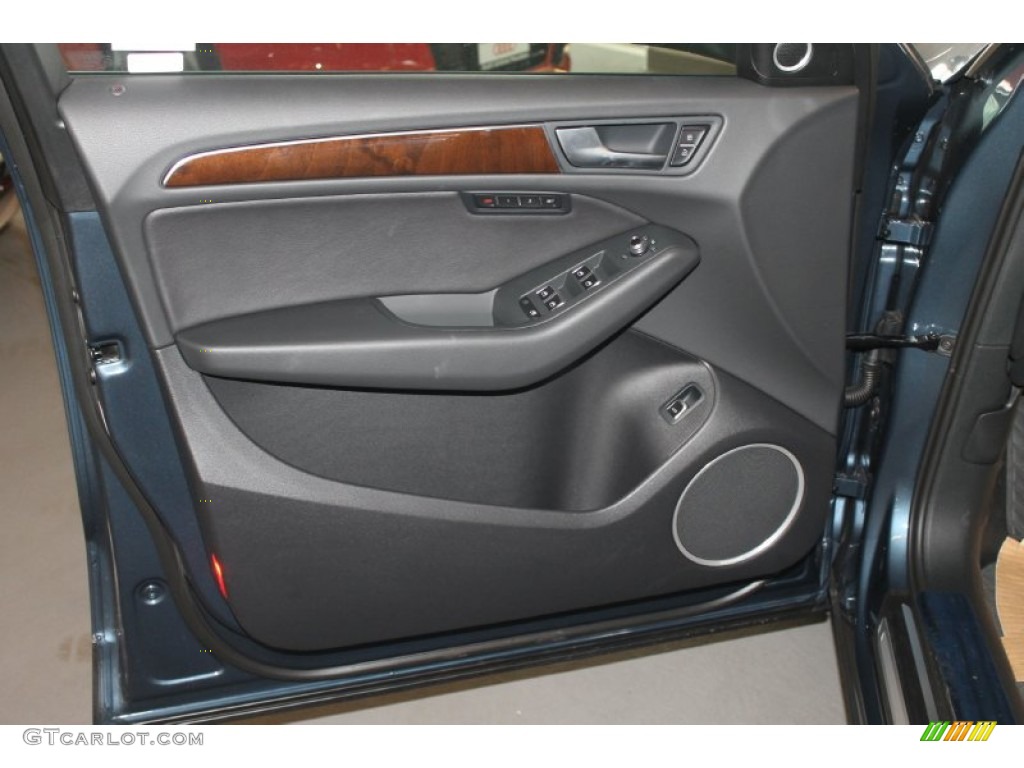 2015 Q5 3.0 TDI Premium Plus quattro - Utopia Blue Metallic / Black photo #10
