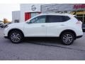 2015 Pearl White Nissan Rogue SL  photo #2