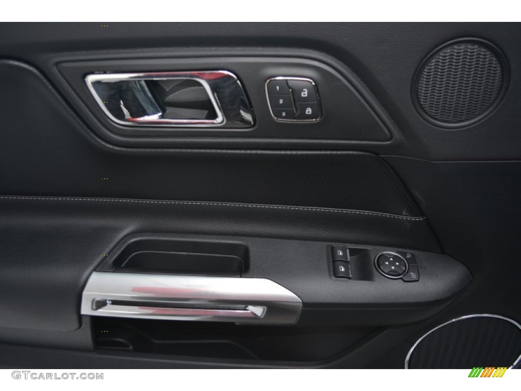 2015 Ford Mustang GT Premium Coupe Controls Photo #98821999