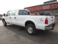 Oxford White - F250 Super Duty XL Crew Cab 4x4 Photo No. 4