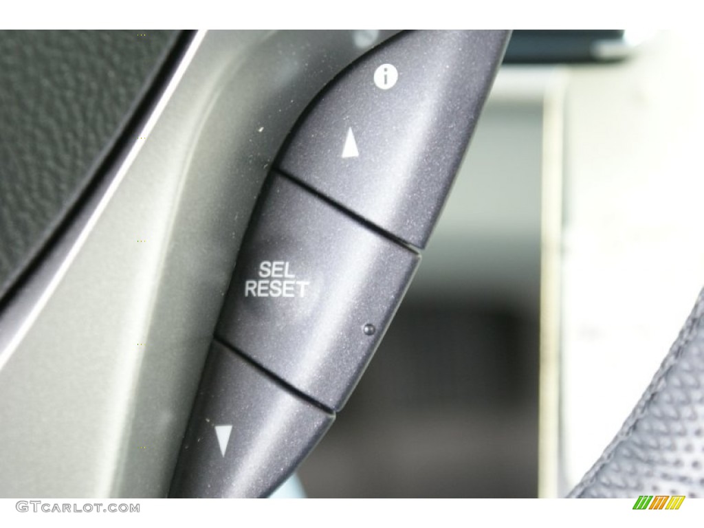 2012 RDX  - Bellanova White Pearl / Taupe photo #41