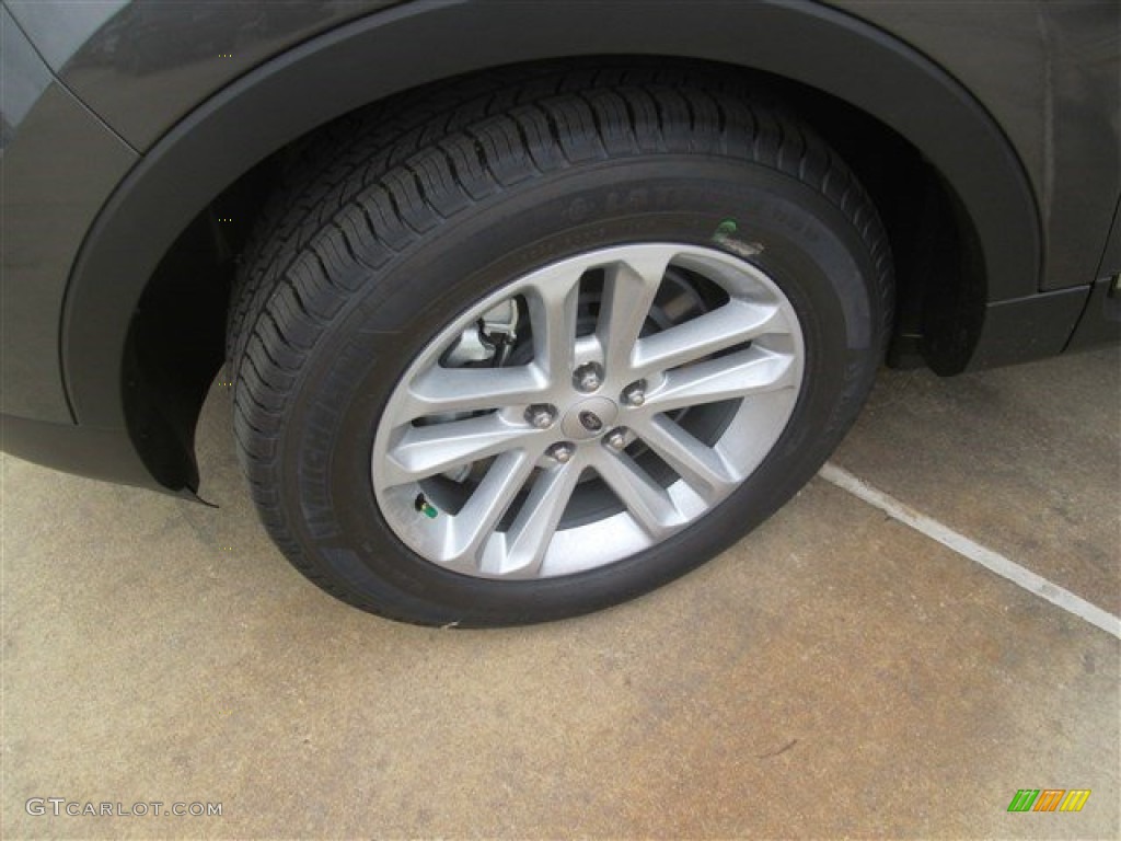 2015 Explorer XLT - Magnetic / Charcoal Black photo #8