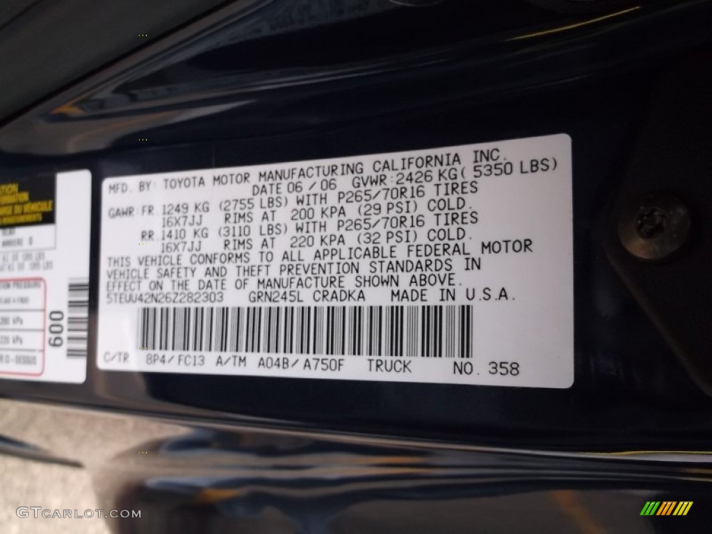 2006 Tacoma V6 TRD Access Cab 4x4 - Indigo Ink Pearl / Graphite Gray photo #19