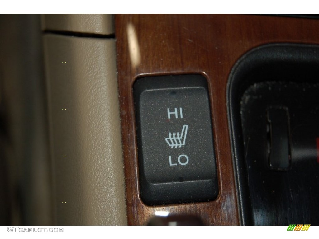 2006 Accord EX V6 Coupe - Desert Mist Metallic / Ivory photo #20