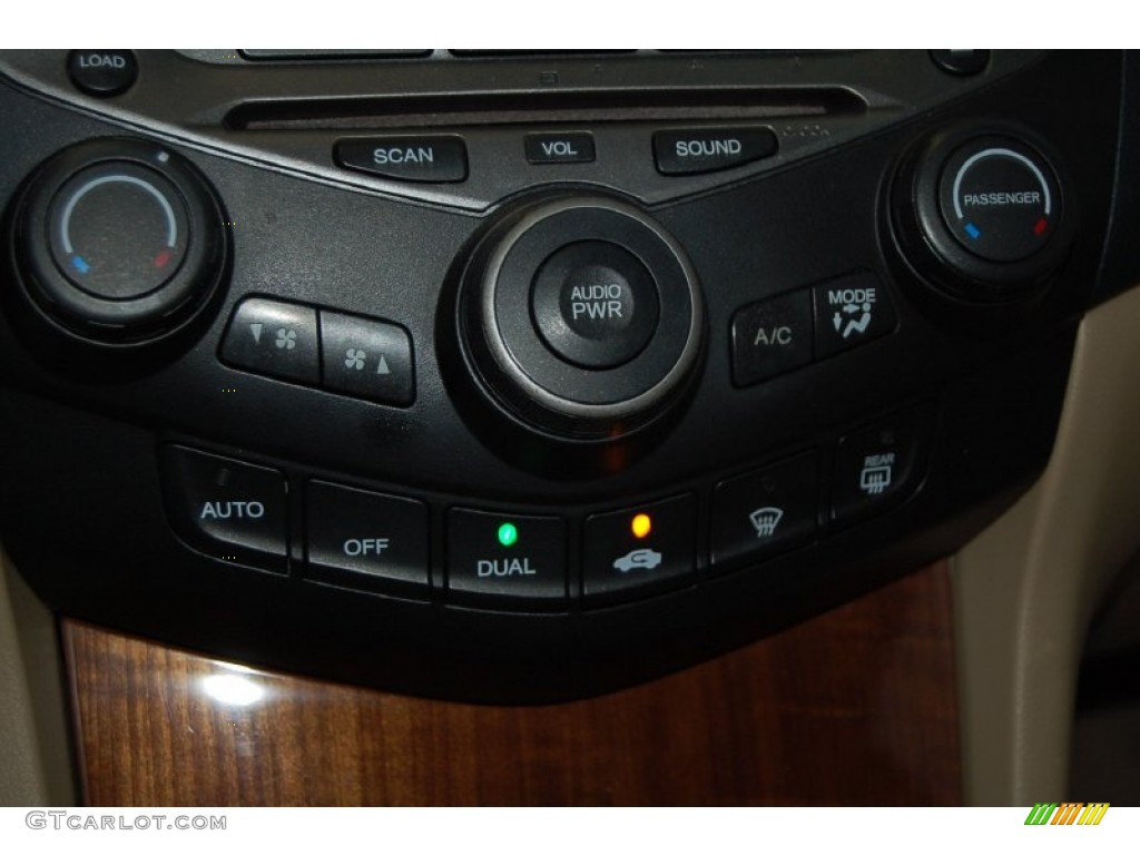 2006 Accord EX V6 Coupe - Desert Mist Metallic / Ivory photo #21
