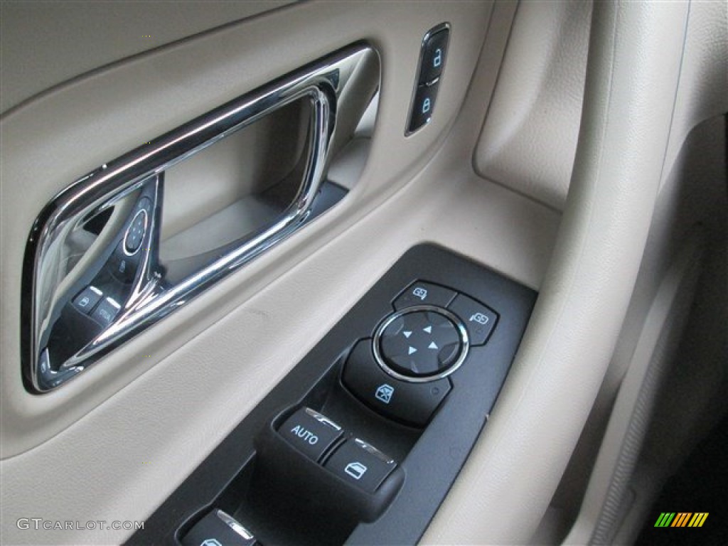 2015 Taurus SE - Magnetic Metallic / Dune photo #13