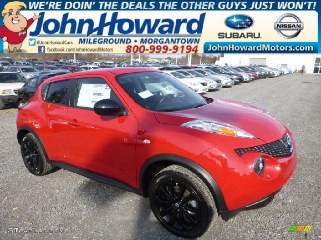 2014 Juke S AWD - Red Alert / Black/Red photo #1