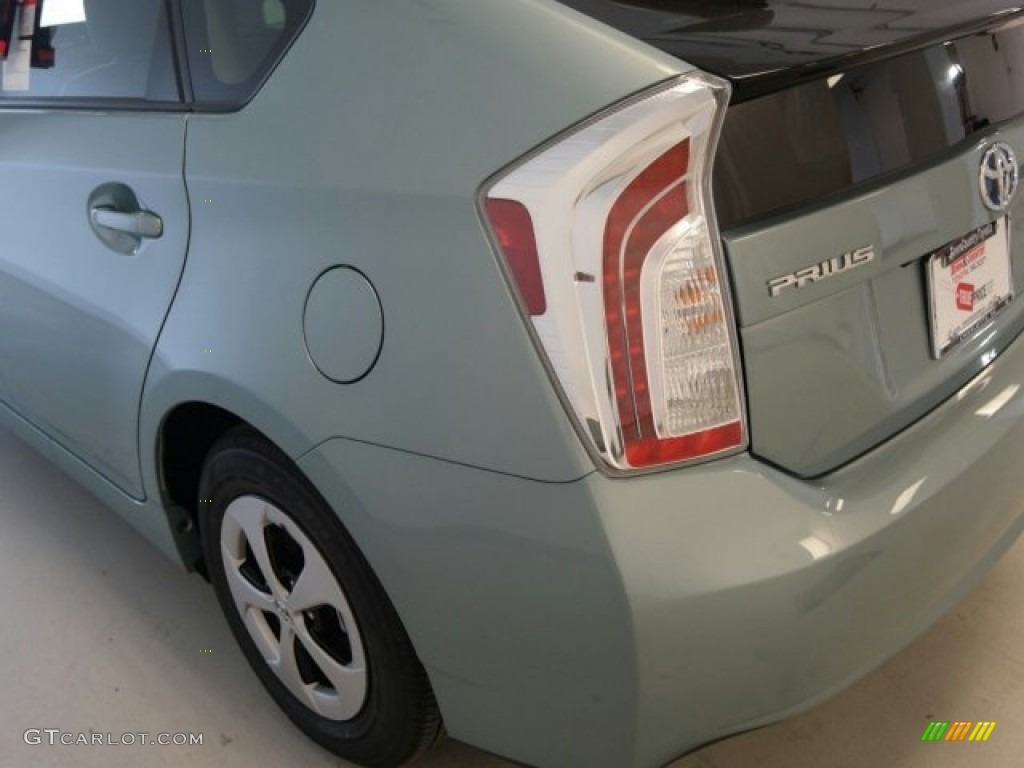 2015 Prius Three Hybrid - Sea Glass Pearl / Dark Gray photo #6