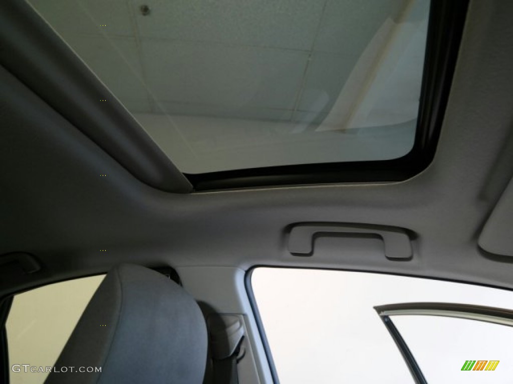 2015 Prius Three Hybrid - Sea Glass Pearl / Dark Gray photo #18