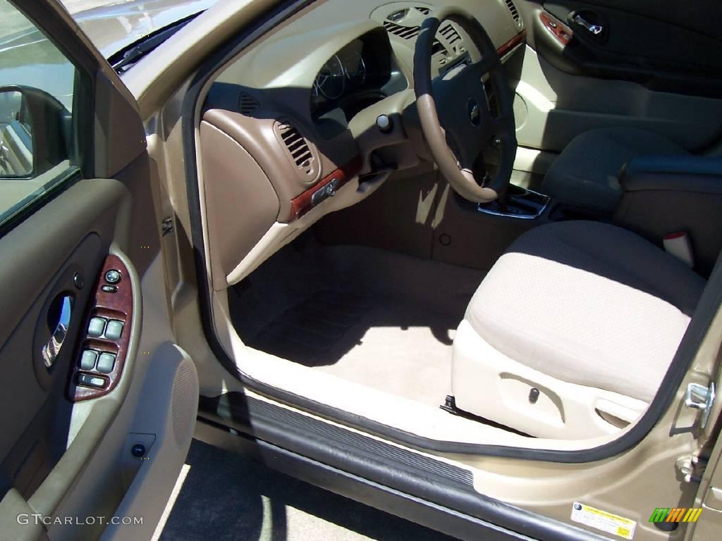 2008 Malibu Classic LS Sedan - Sandstone Metallic / Cashmere Beige photo #7
