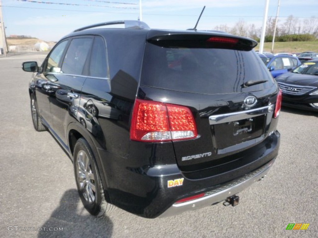 2011 Sorento SX V6 AWD - Ebony Black / Black photo #5