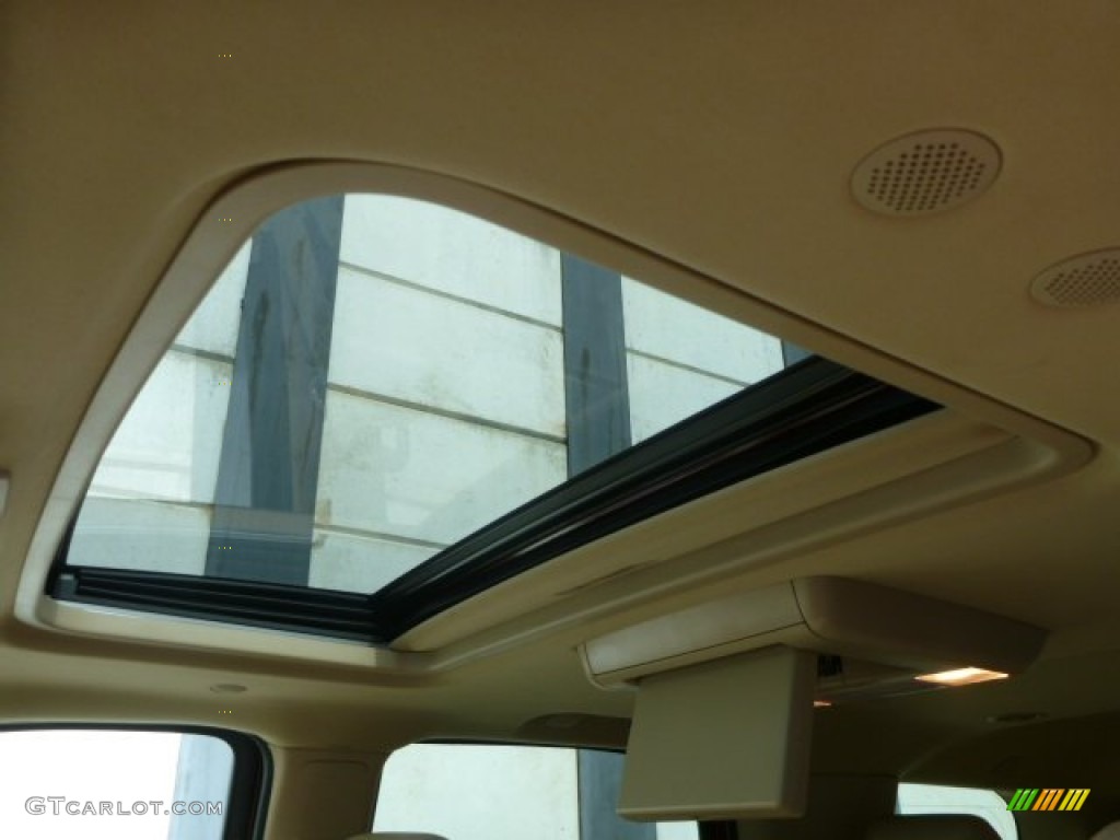 2013 Escalade Luxury AWD - Crystal Red Tintcoat / Cashmere/Cocoa photo #22