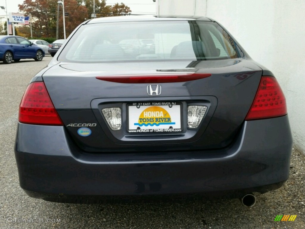 2006 Accord SE Sedan - Royal Blue Pearl / Gray photo #8