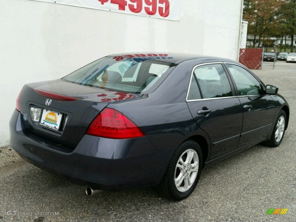 2006 Accord SE Sedan - Royal Blue Pearl / Gray photo #19