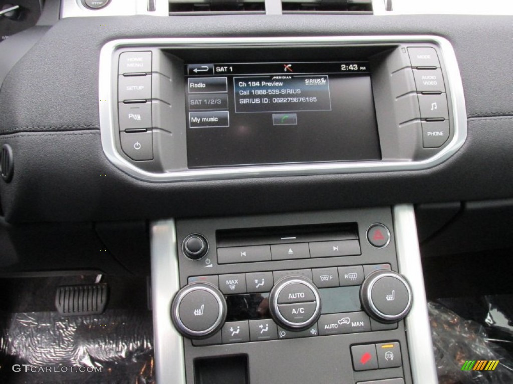 2015 Land Rover Range Rover Evoque Pure Plus Controls Photo #98860016