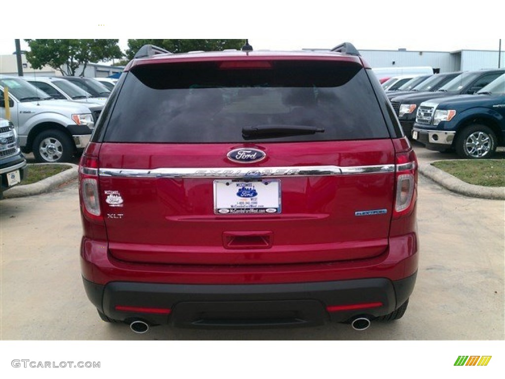 2015 Explorer XLT - Ruby Red / Medium Light Stone photo #11
