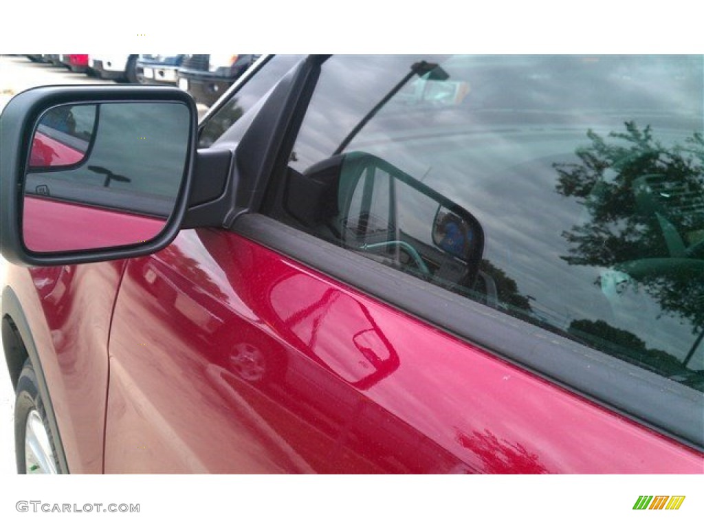 2015 Explorer XLT - Ruby Red / Medium Light Stone photo #19