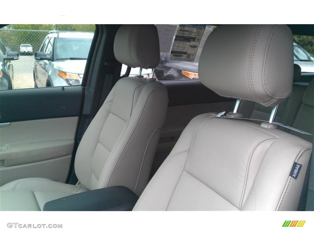 2015 Explorer XLT - Ruby Red / Medium Light Stone photo #22
