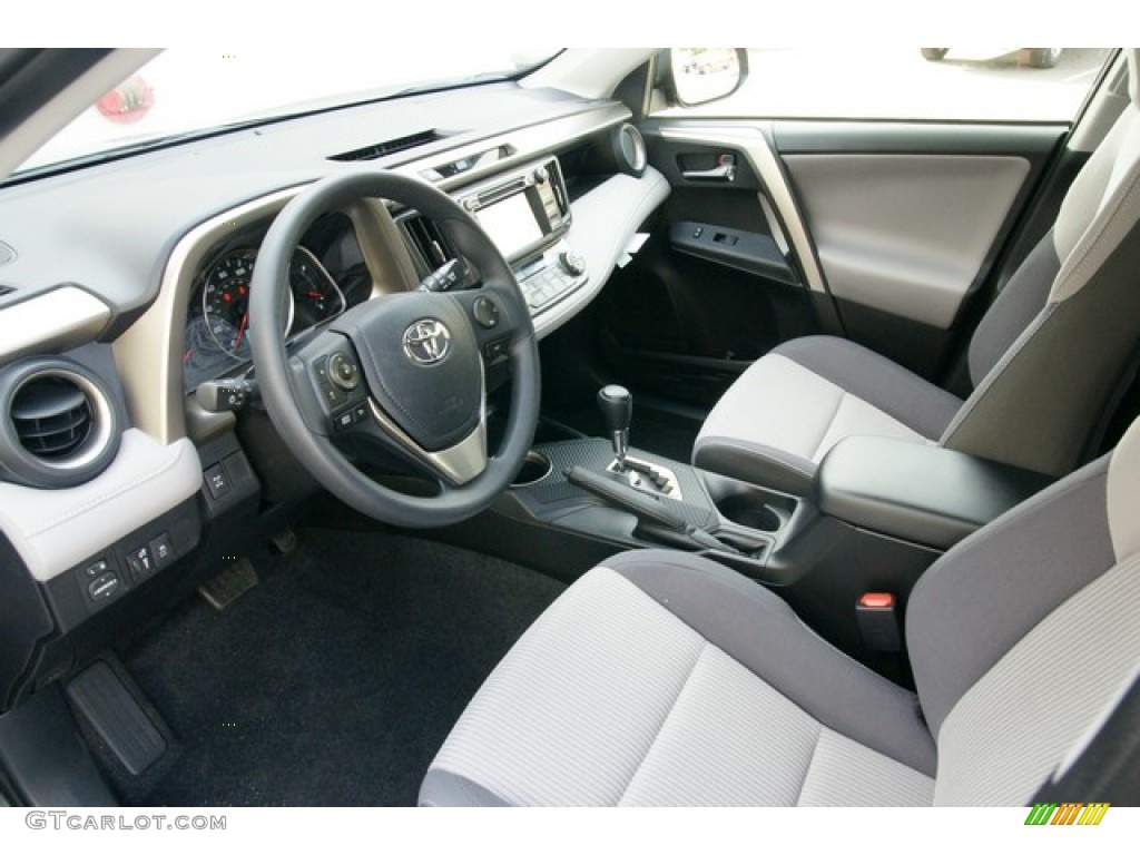 2015 RAV4 XLE - Magnetic Gray Metallic / Ash photo #5