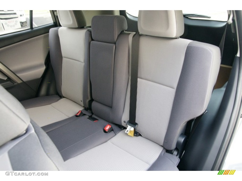2015 RAV4 XLE - Magnetic Gray Metallic / Ash photo #7