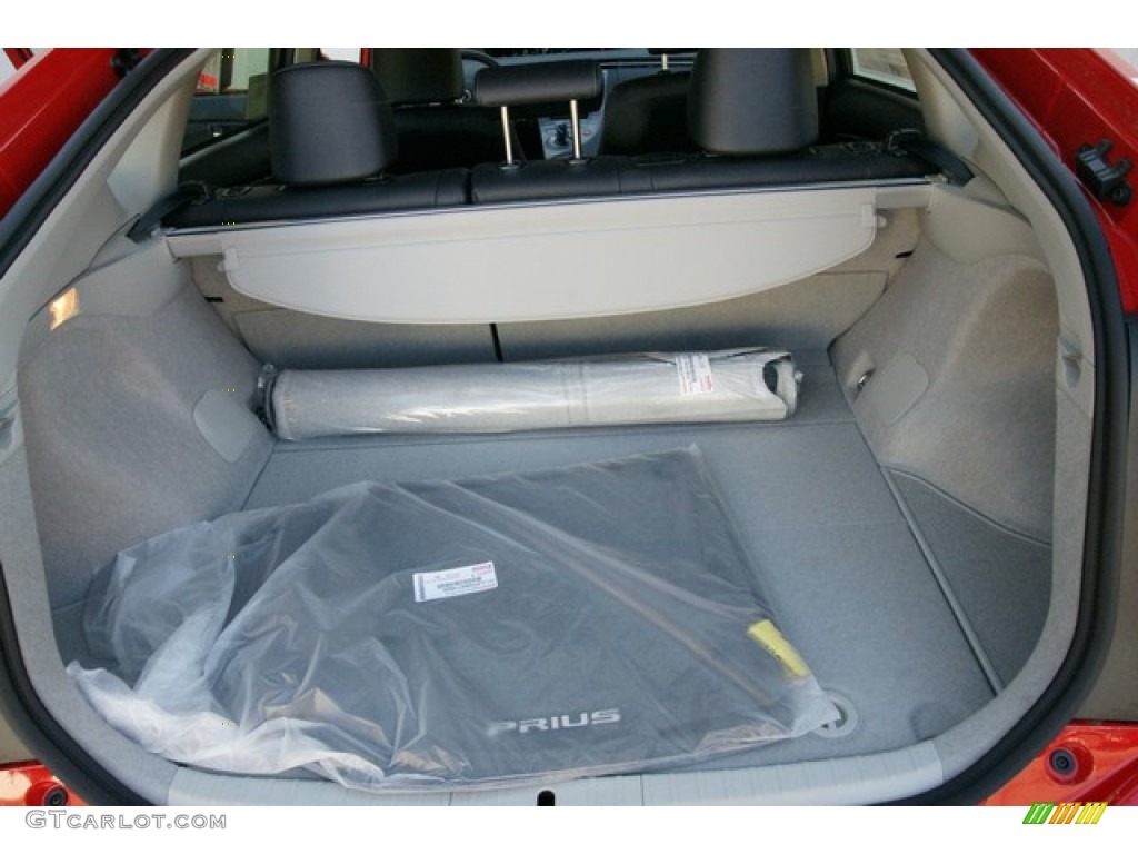 2015 Toyota Prius Persona Series Hybrid Trunk Photo #98864444