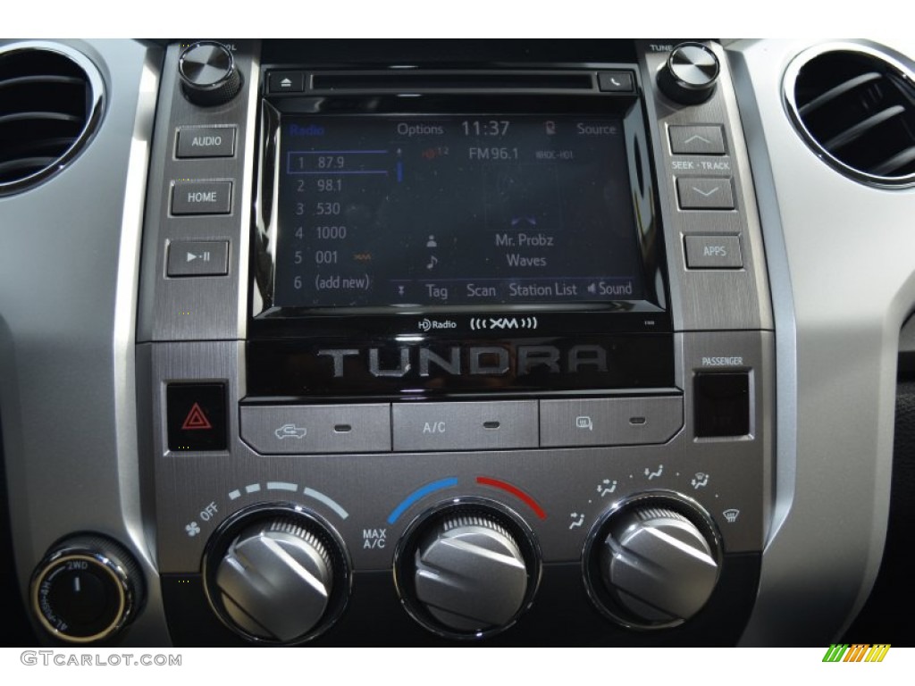 2015 Toyota Tundra SR5 Double Cab 4x4 Controls Photo #98864837
