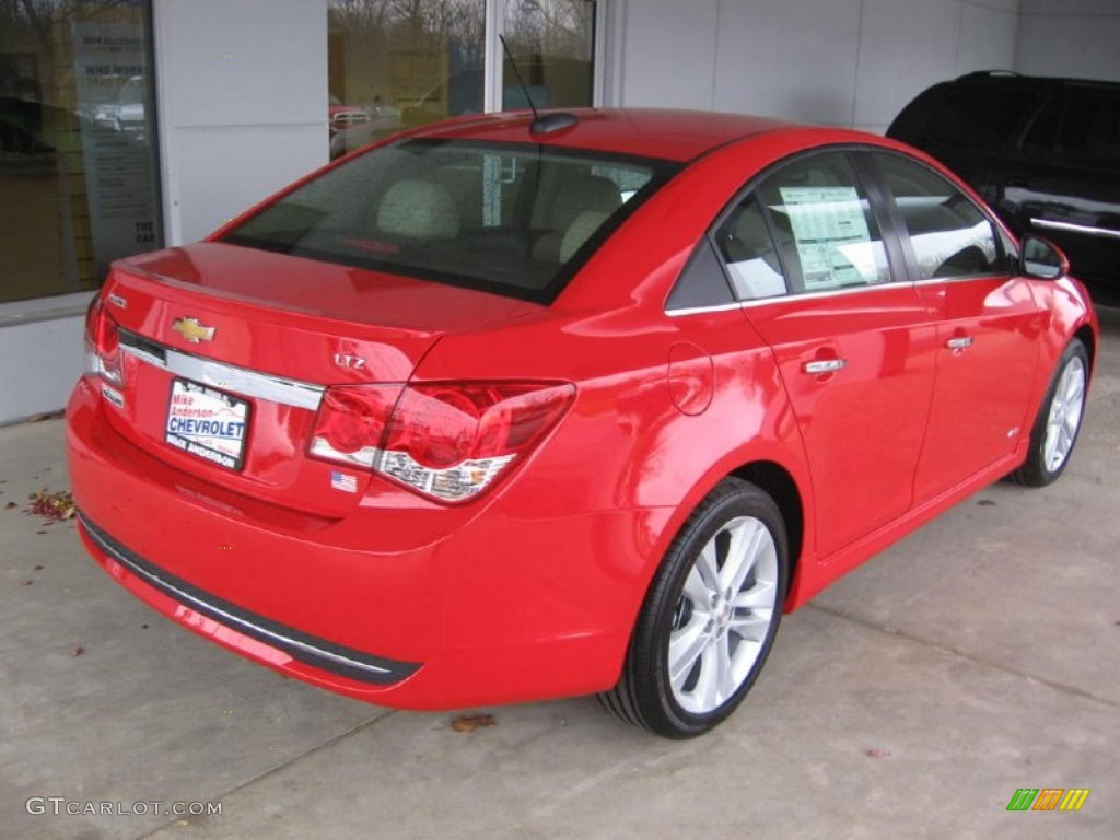 2015 Cruze LTZ - Red Hot / Cocoa/Light Neutral photo #18