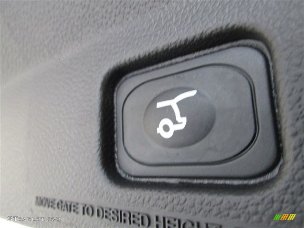 2015 Explorer Sport 4WD - Magnetic / Sport Charcoal Black photo #16