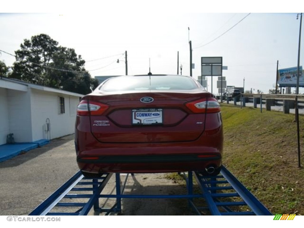 2015 Fusion SE - Ruby Red Metallic / Charcoal Black photo #5