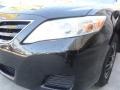 Black - Camry LE Photo No. 22
