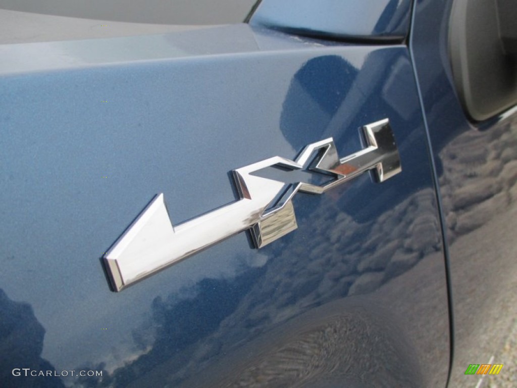 2015 GMC Sierra 1500 SLE Double Cab 4x4 Marks and Logos Photo #98877677