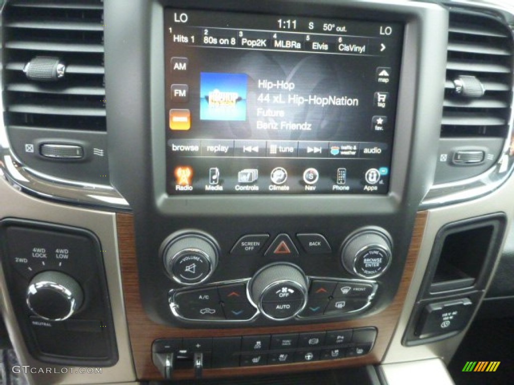 2015 3500 Laramie Crew Cab 4x4 - Blue Streak Pearl / Black photo #19