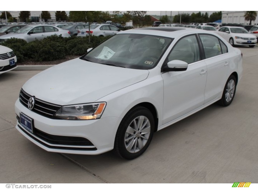 2015 Jetta SE Sedan - Pure White / Cornsilk Beige photo #4